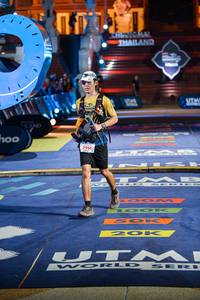 BIB: 3956
                            <button type="button" onclick="openModal(22756622)" class="btn btn-primary btn-sm float-right btn-popup" data-toggle="modal" data-target=".modal-high-quality">
                        <i class="fas fa-shopping-cart"></i> Add to Cart
                    </button>
                                            <button type="button" onclick="isThisMe(22756622, true)" class="btn btn-success btn-sm float-right btn-popup btn-isme hidden" data-toggle="tooltip" data-placement="bottom" title="นี่คือรูปของคุณใช่ไหม คลิกที่นี่เพื่อเอาเข้าอัลบั้ม">
                        <i class="fas fa-plus"></i> Add to album
                    </button>
                    <button type="button" onclick="isThisMe(22756622, false)" class="btn btn-warning btn-sm float-right btn-popup btn-isnotme hidden">
                        <i class="fas fa-ban"></i> Remove from album
                    </button>